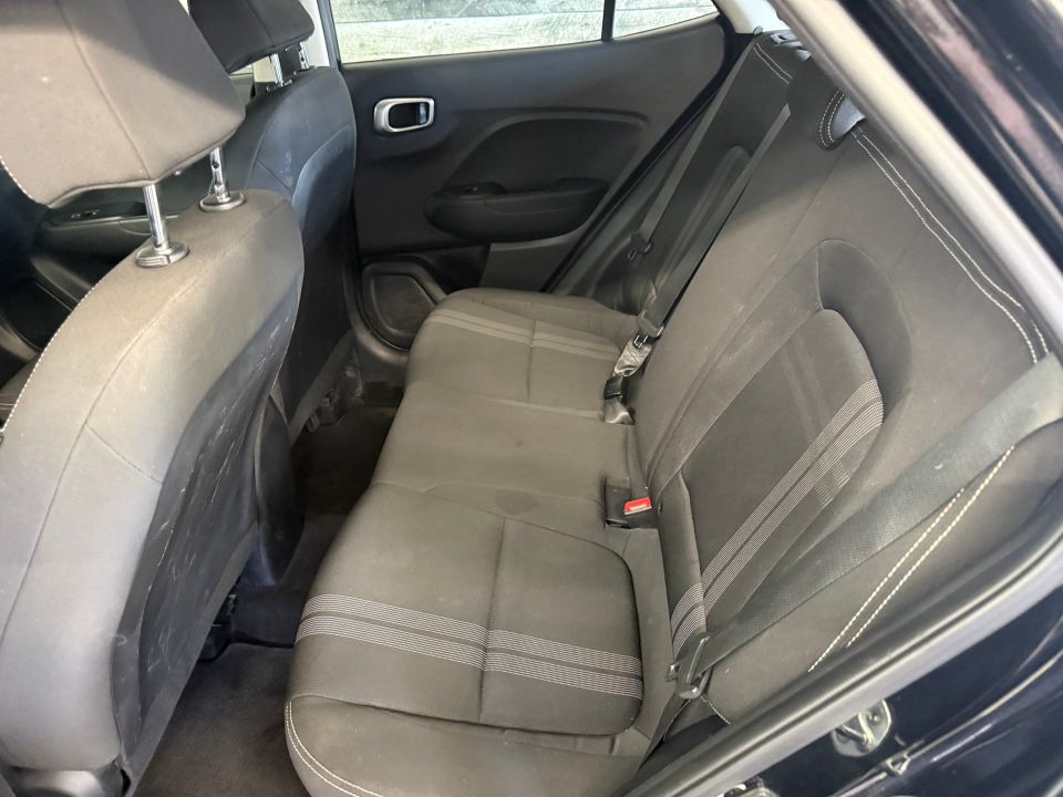 Hyundai Venue 2021 - Image 19