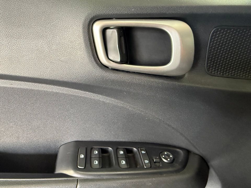 Hyundai Venue 2021 - Image 17