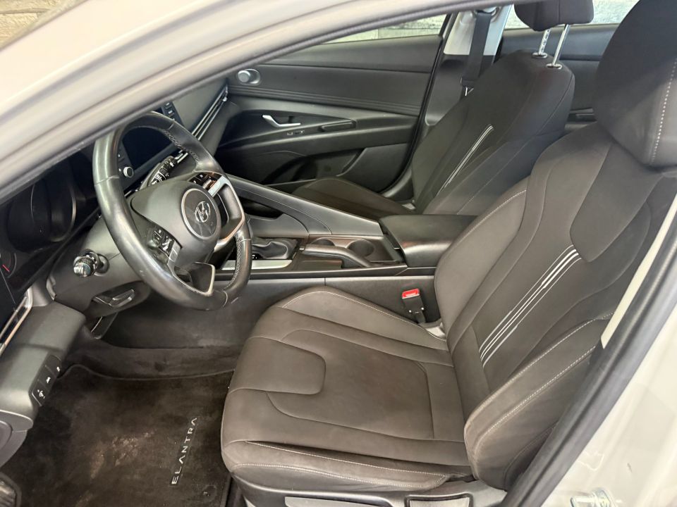 Hyundai Elantra 2021 - Image 7