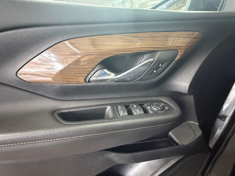 GMC Terrain 2020 - Image 18