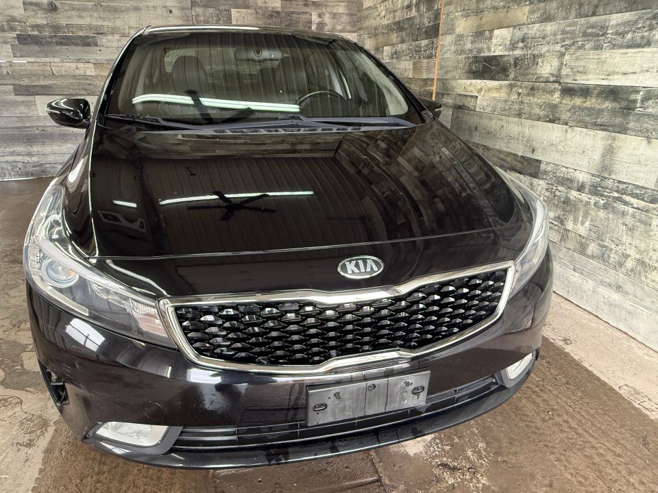 Kia Forte 2018 - Image 2