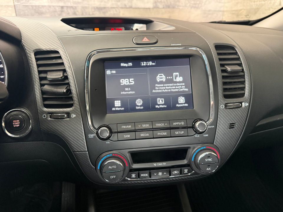 Kia Forte 2018 - Image 13