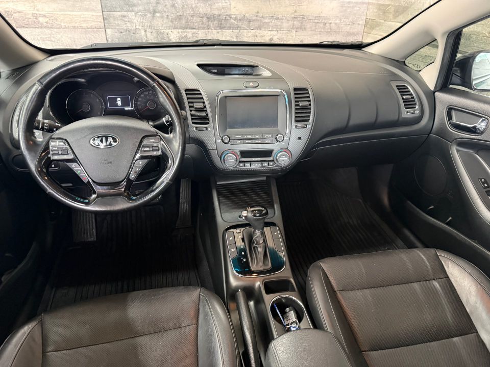 Kia Forte 2018 - Image 10