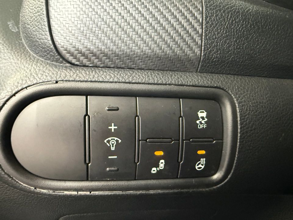 Kia Forte 2018 - Image 15