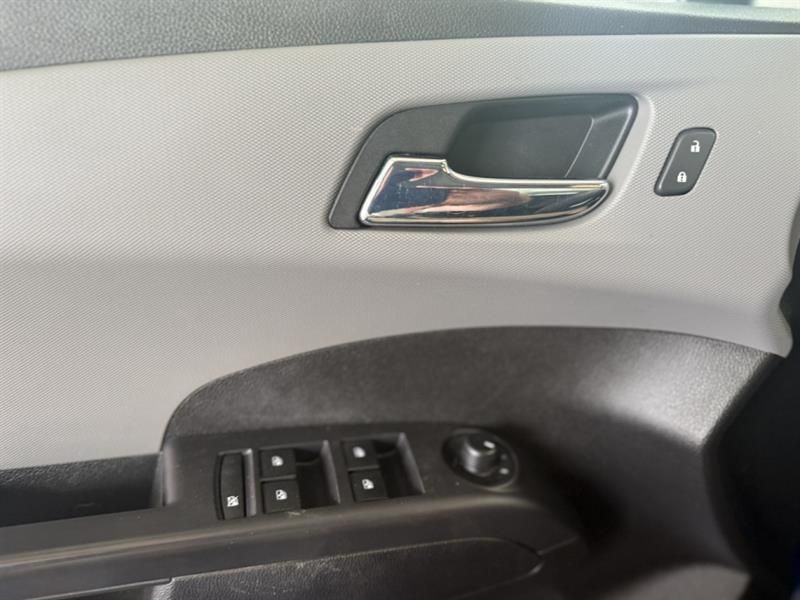 Chevrolet Sonic 2018 - Image 14
