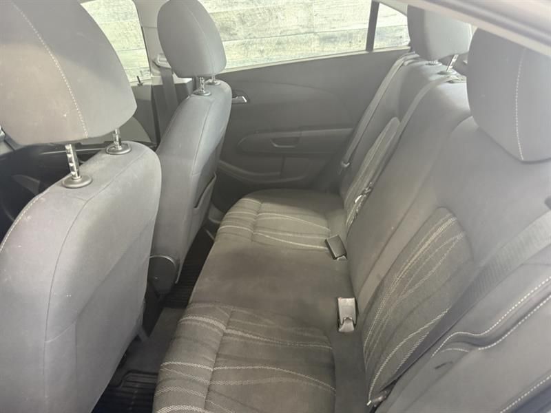 Chevrolet Sonic 2018 - Image 19