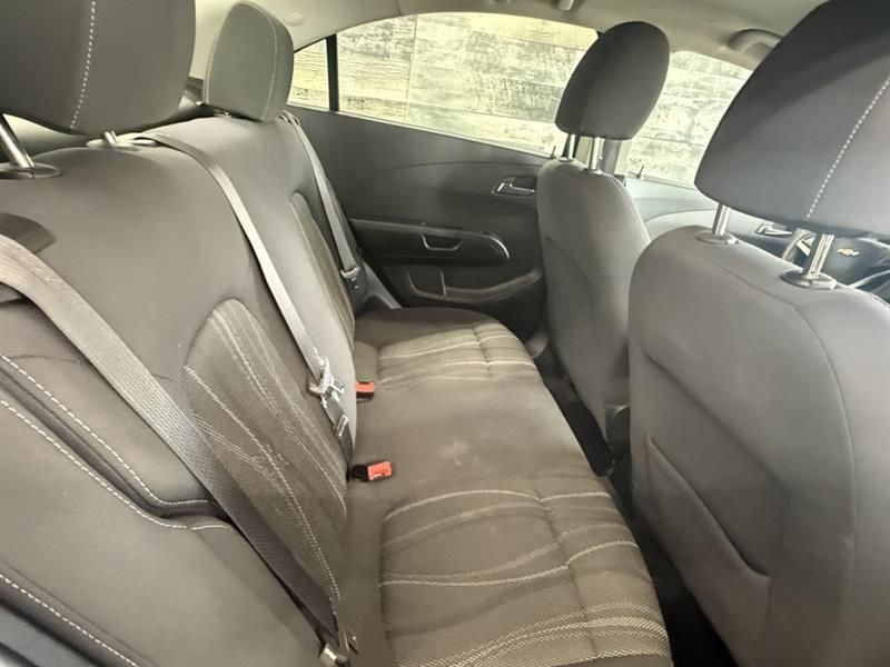 Chevrolet Sonic 2018 - Image 20