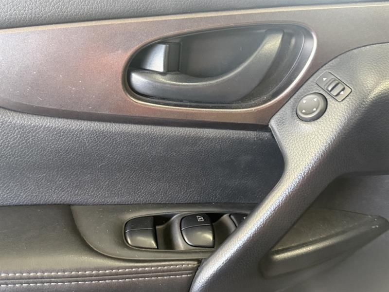 Nissan Qashqai 2023 - Image 14