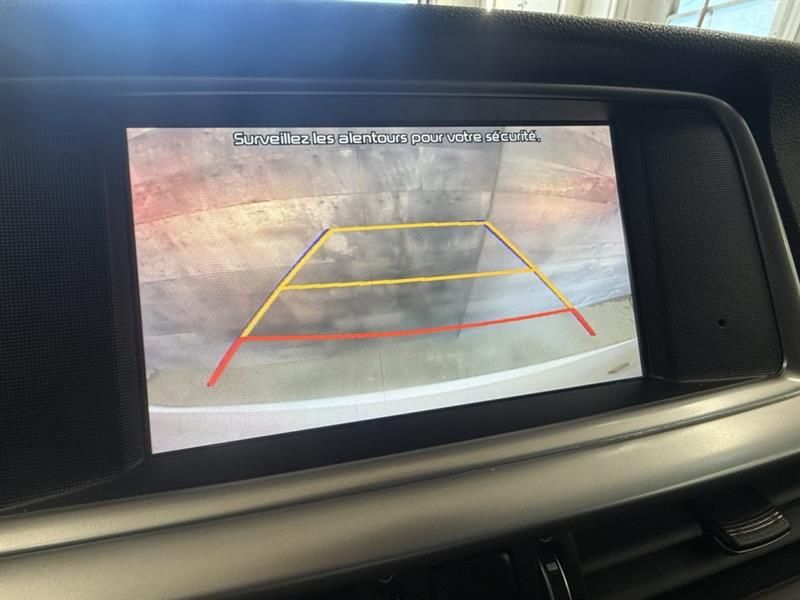 Kia Optima 2019 - Image 8
