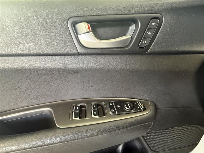 Kia Optima 2019 - Image 14