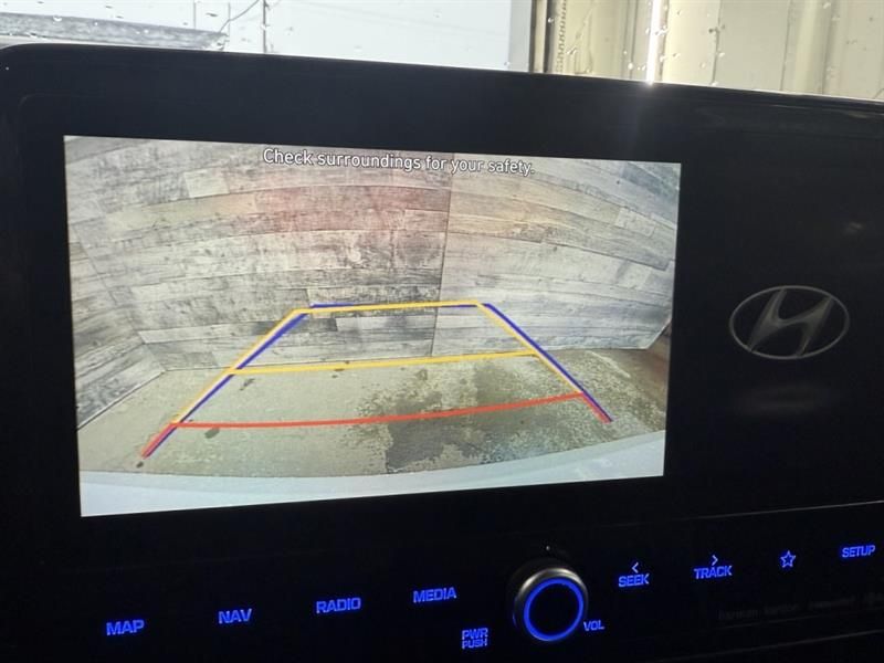Hyundai Ioniq hybride rechargeable 2020 - Image 8