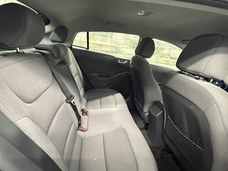 Hyundai Ioniq hybride rechargeable 2020 - Image 22