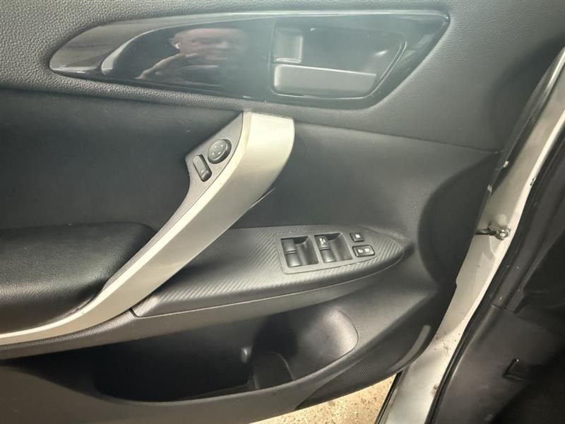 Mitsubishi Eclipse Cross 2022 - Image 11