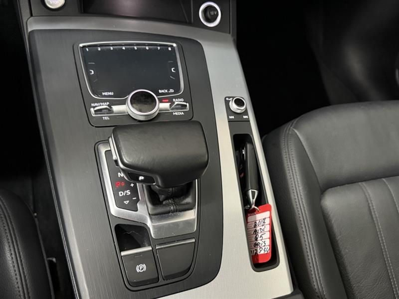 Audi Q5 2018 - Image 11