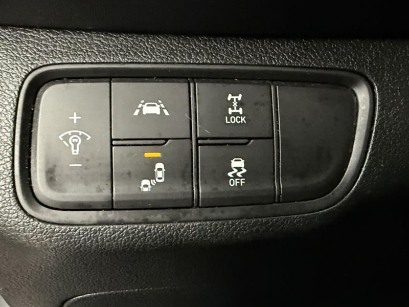 Hyundai Santa Fe 2019 - Image 9