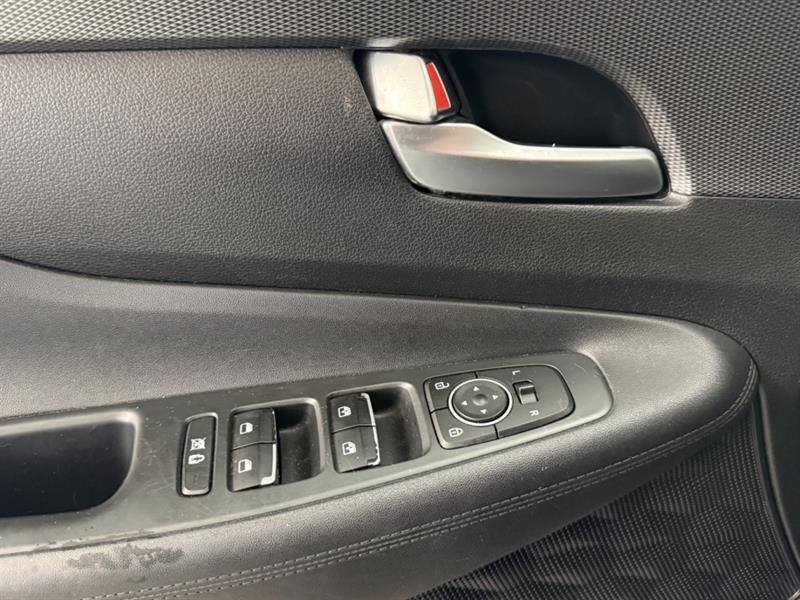 Hyundai Santa Fe 2019 - Image 10