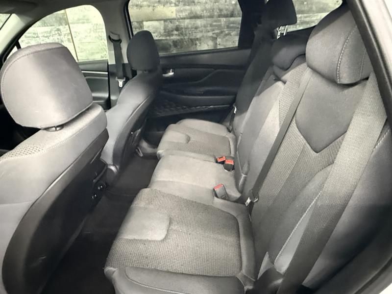 Hyundai Santa Fe 2019 - Image 16