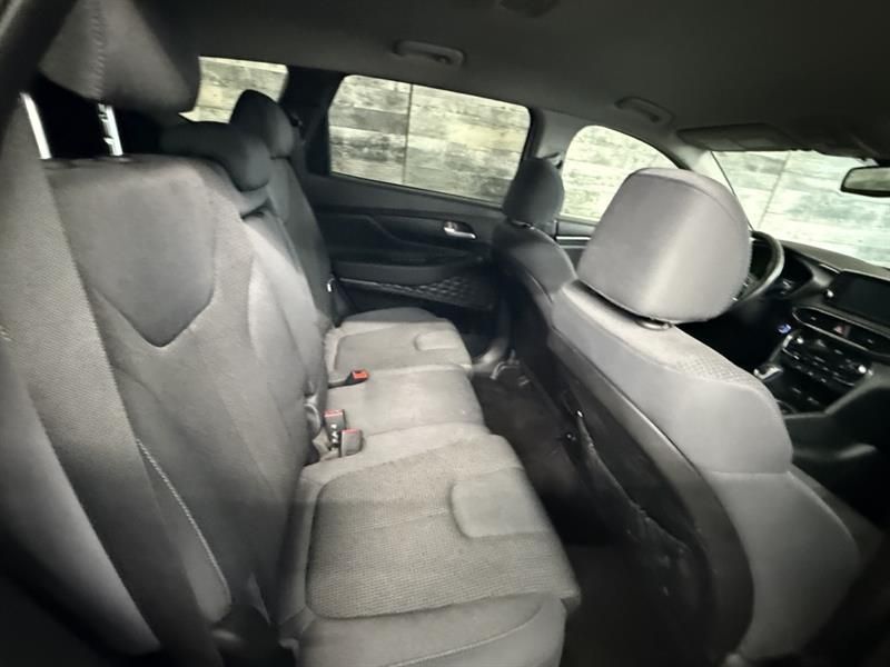 Hyundai Santa Fe 2019 - Image 17