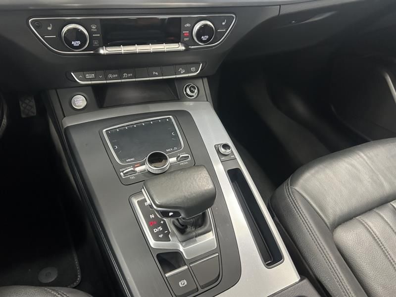 Audi Q5 2018 - Image 18