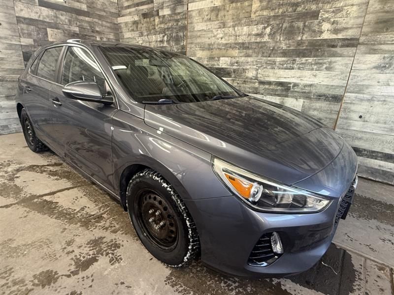 Hyundai Elantra GT 2018 - Image 1