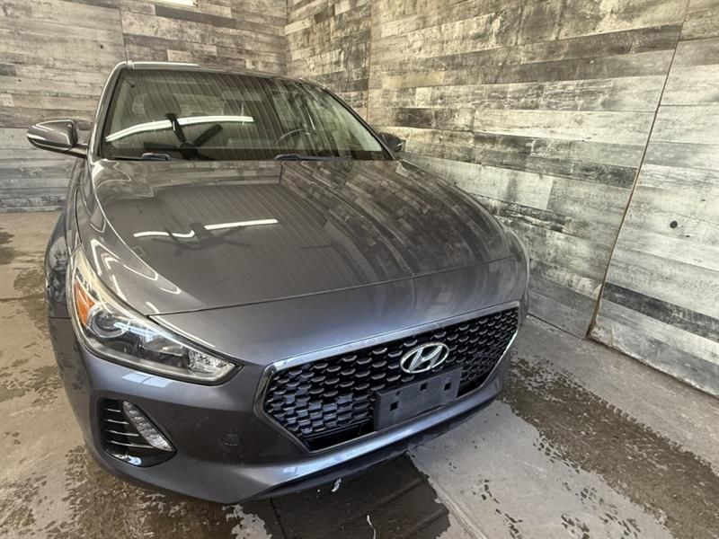 Hyundai Elantra GT 2018 - Image 3