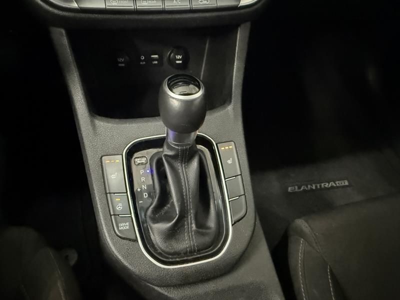 Hyundai Elantra GT 2018 - Image 9