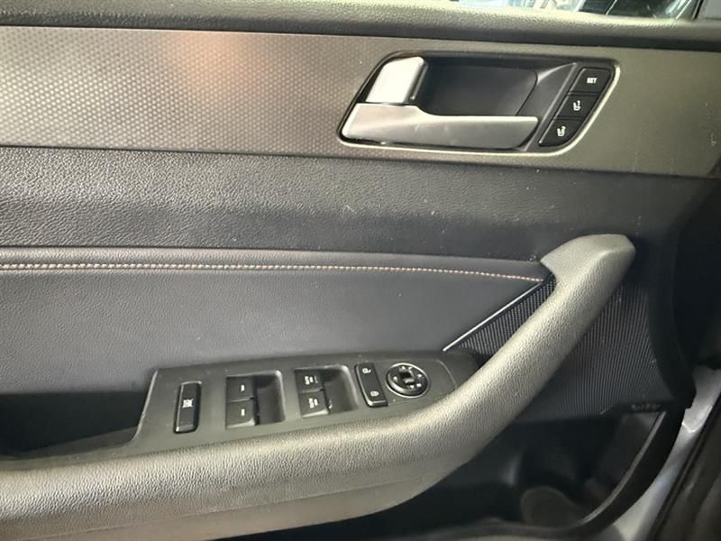Hyundai Sonata 2016 - Image 15