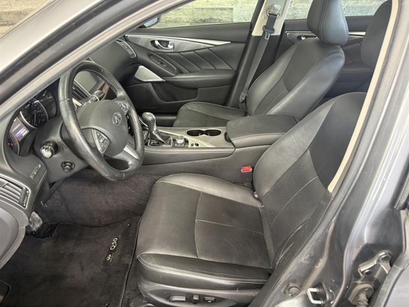 INFINITI Q50 2017 - Image 6
