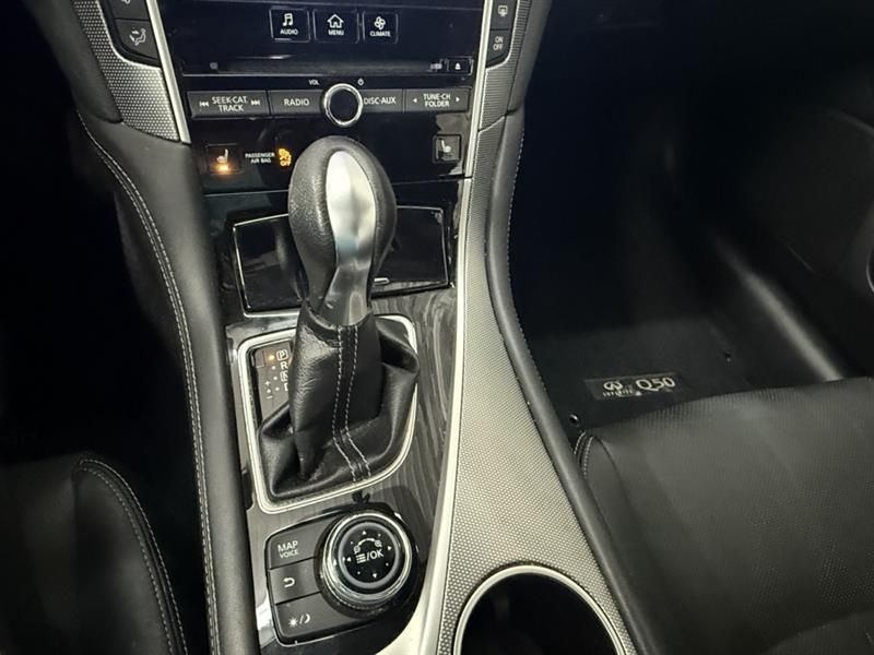INFINITI Q50 2017 - Image 12