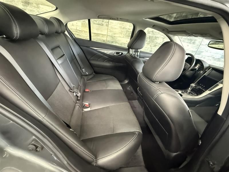 INFINITI Q50 2017 - Image 23