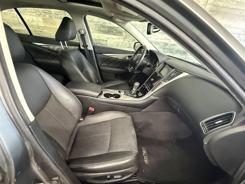 INFINITI Q50 2017 - Image 24