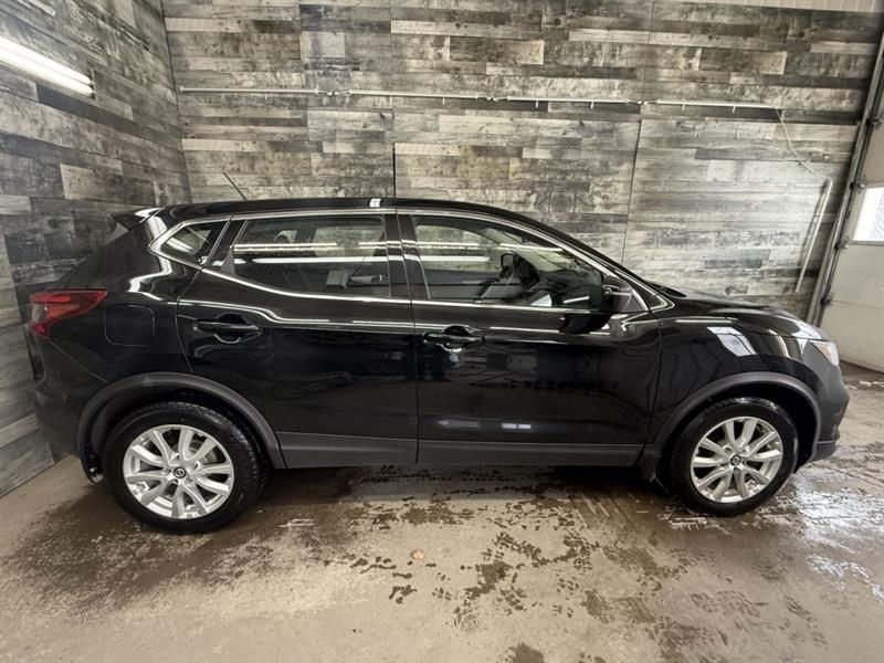 Nissan Qashqai 2022 - Image 2