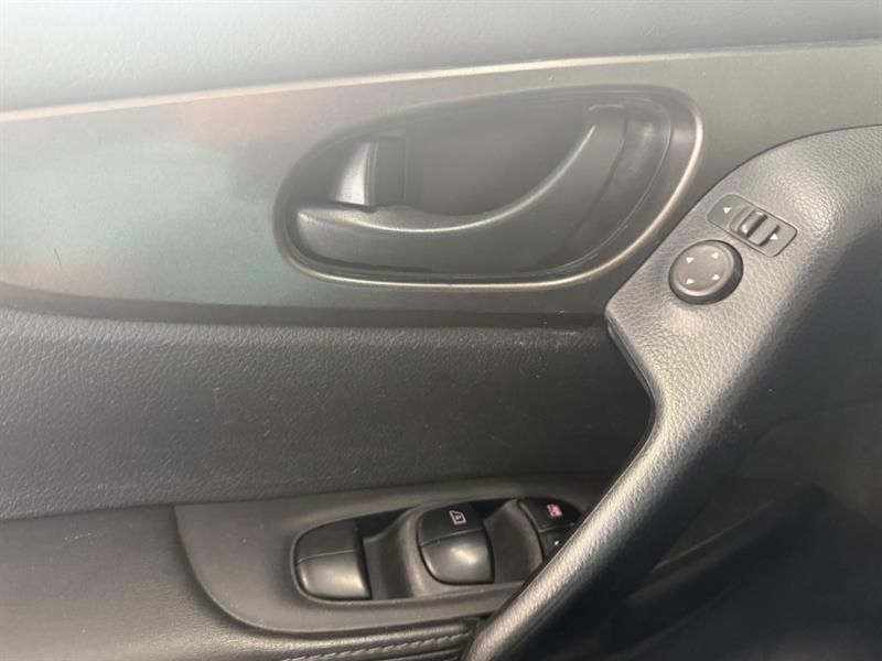 Nissan Qashqai 2022 - Image 15