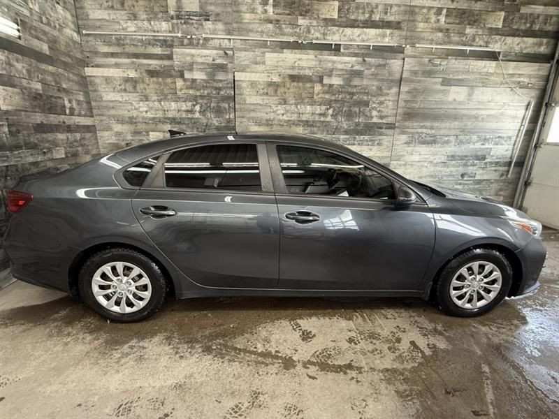 Kia Forte 2020 - Image 2