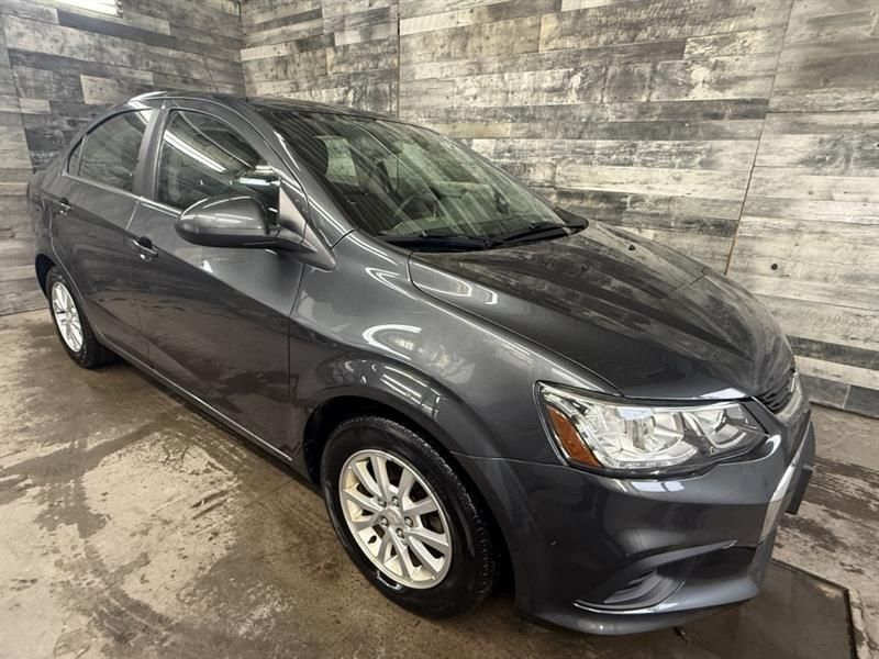 Chevrolet Sonic 2018 - Image 1