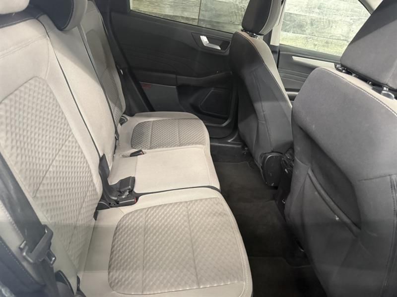Ford Escape 2021 - Image 18