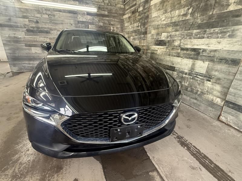 Mazda Mazda3 2021 - Image 3