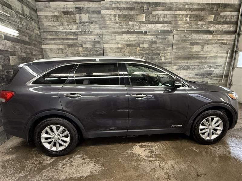 Kia Sorento 2018 - Image 2