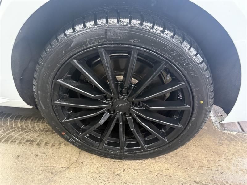 Audi A4 2018 - Image 18