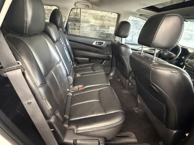 Nissan Pathfinder 2018 - Image 24