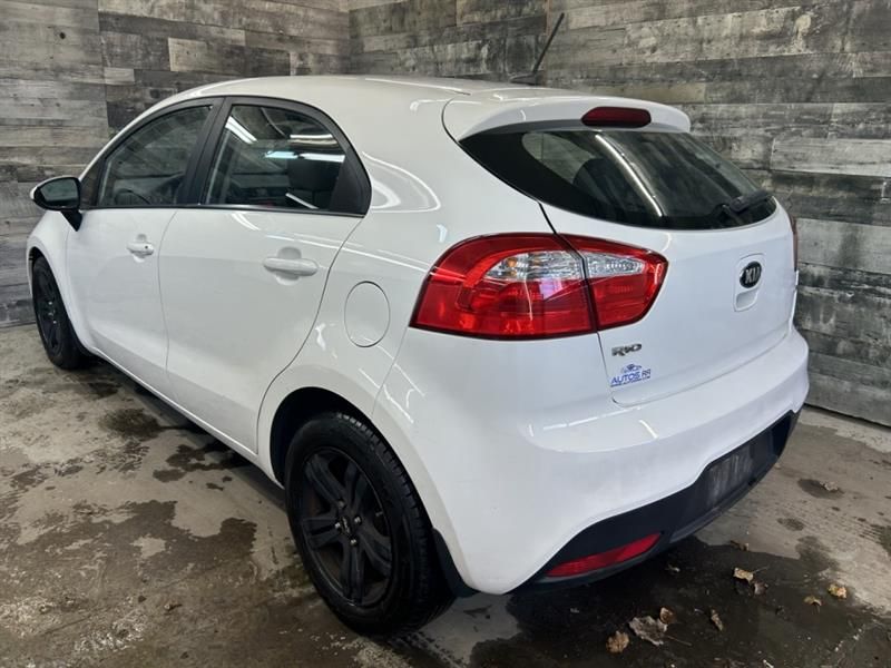 Kia Rio 2014 - Image 13