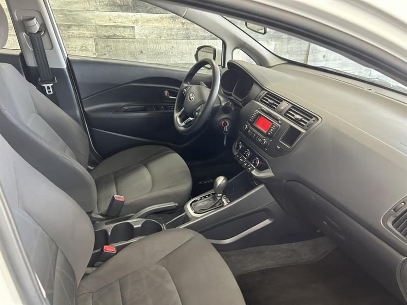 Kia Rio 2014 - Image 17
