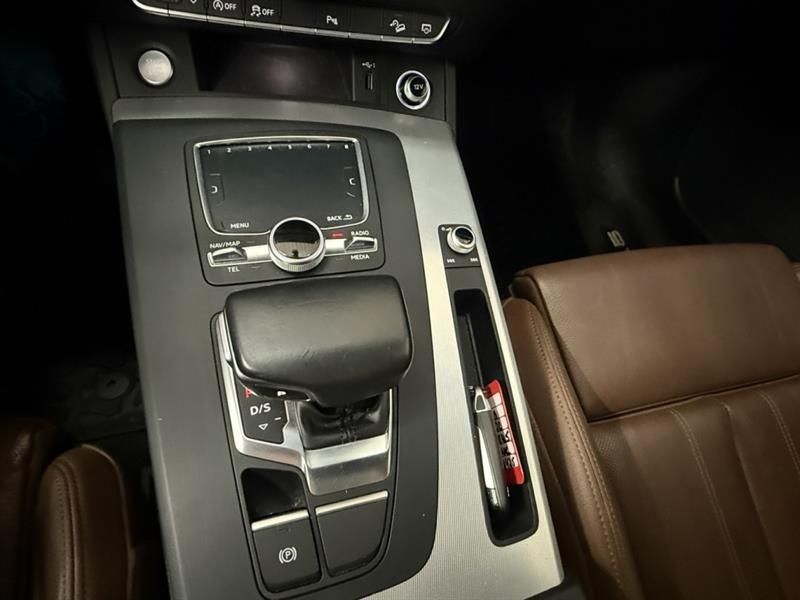 Audi Q5 2018 - Image 12