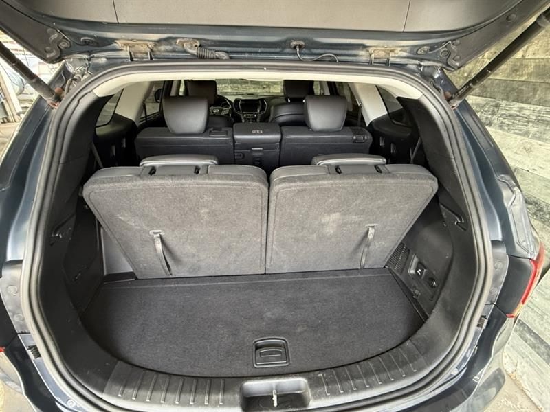 Hyundai Santa Fe XL 2018 - Image 19