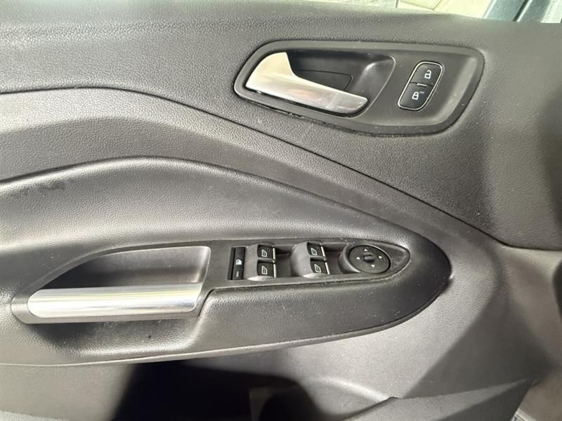 Ford Escape 2019 - Image 12