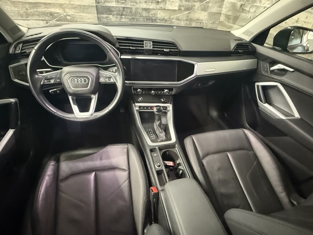 Audi Q3 2022 - Thumbnail 13