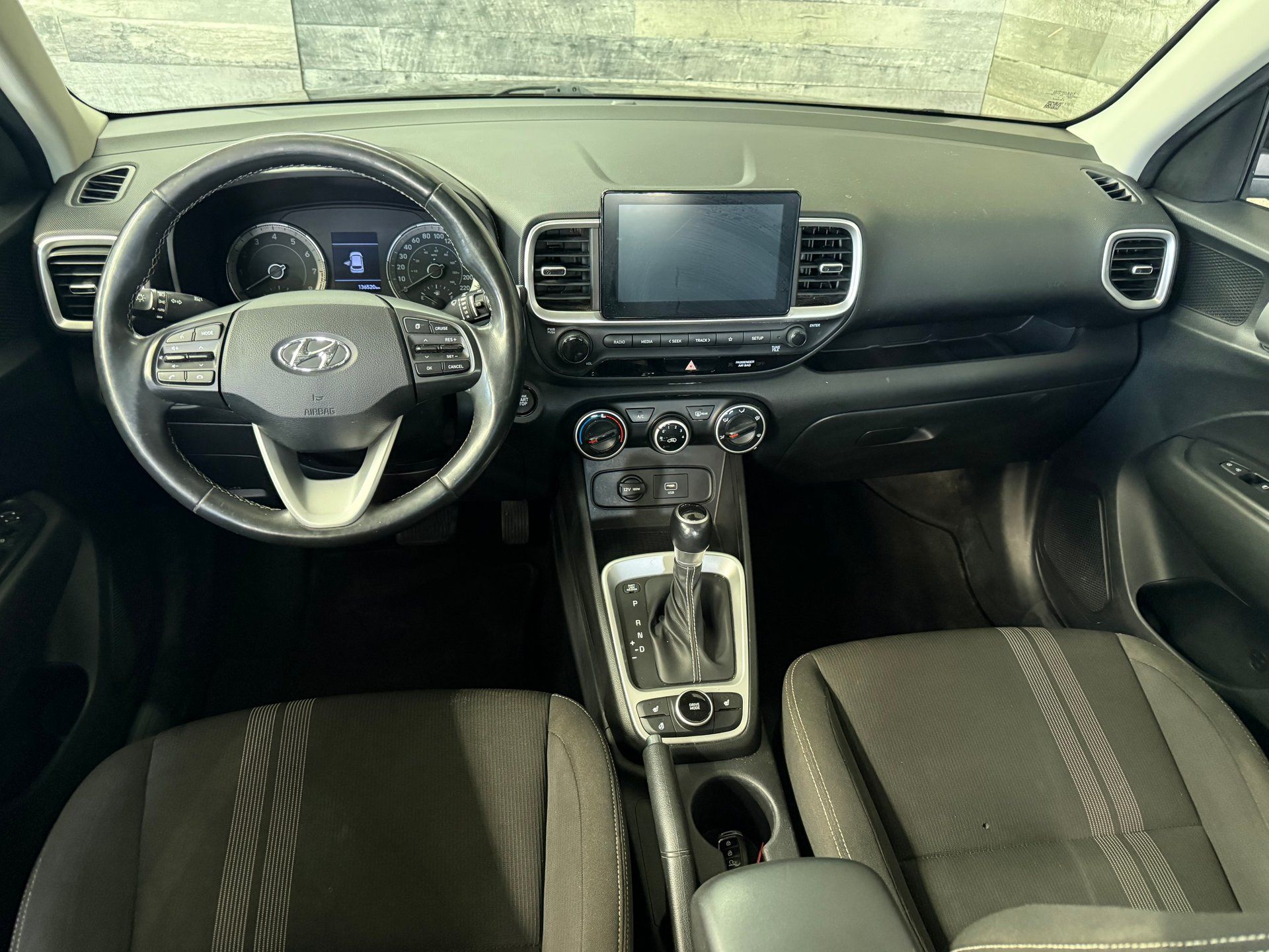 Hyundai Venue 2021 - Thumbnail 9