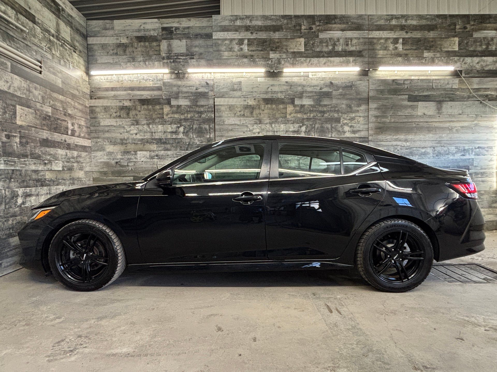 Nissan Sentra 2021 - Thumbnail 6