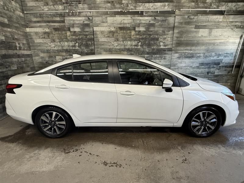 Nissan Versa 2021 - Thumbnail 2